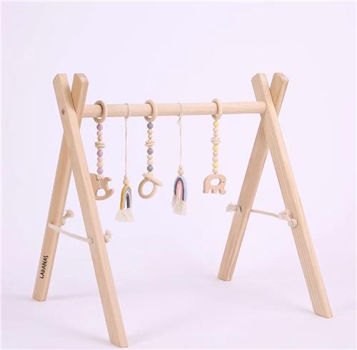 Babygym incl. 5 STIMULERENDE speeltjes  Babygym hout  Stevige & Veilige constructie  vanaf 0+ maand