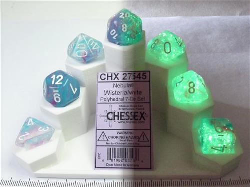 Chessex 7-Die set Nebula Luminary - Wisteria/White