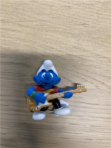 Schleich Smurfen Bassist smurf 20450