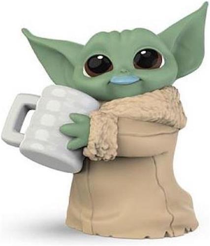 Star Wars - The Mandalorian Bounty Collection: Yoda The Child Yoda with Milk MERCHANDISE