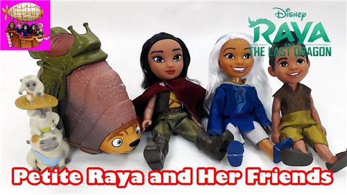 Disneys Raya And - The Last Dragon -Petite Raya And Friends Gift Set