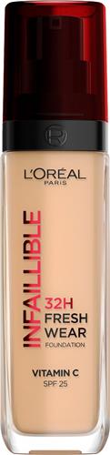 LOréal Paris Infaillible 32HR Fresh Wear Foundation - 220 - Langhoudende Foundation met SPF 25 en Vitamine C - 30ML