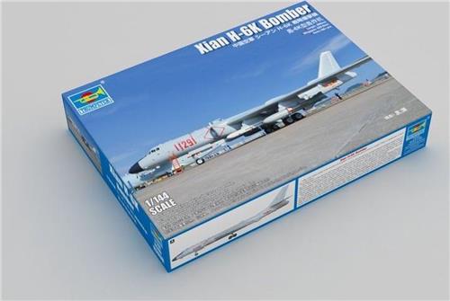 1:144 Trumpeter 03930 Xian H-6K Bomber Plane Plastic Modelbouwpakket