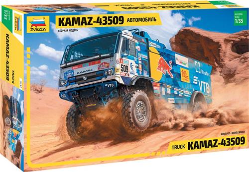 1:35 Zvezda 3657 Kamaz Rallye Truck Plastic Modelbouwpakket