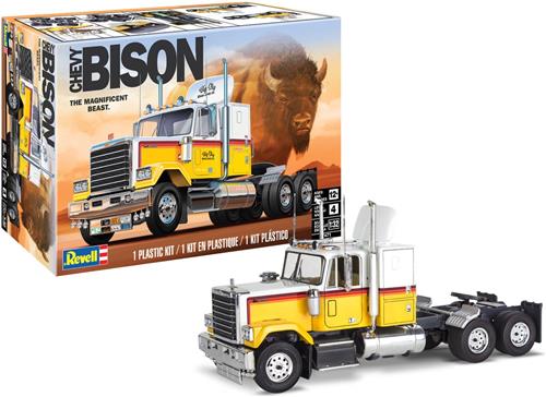 1:32 Revell 17471 Chevy Bison Semi Truck Plastic Modelbouwpakket