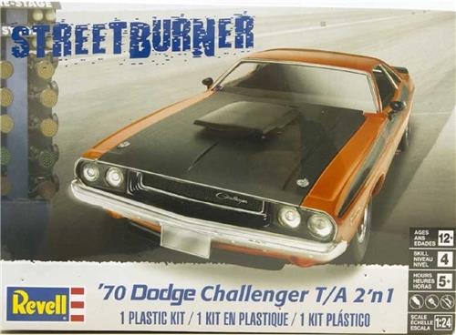 1:25 Revell 12596 1970 Dodge Challenger Car - 2 n1 Plastic Modelbouwpakket