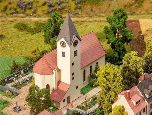 Faller - St. Johann Baptist Church - FA282778 - modelbouwsets, hobbybouwspeelgoed voor kinderen, modelverf en accessoires