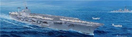 1:350 Trumpeter 05605 Aircraft Carrier CVN-68 USS Nimitz 1975 Plastic Modelbouwpakket