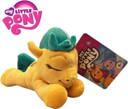 Hitch Trailblazer Slapend  My Little Pony Pluche Knuffel 15 cm {Speelgoed Knuffeldier voor kinderen jongens meisjes | My Little Pony: Een nieuwe generatie | Bekend van Netflix | Pipp Petals, Zipp Storm, Sunny Starscout, Izzy Moonbow, Hitch Trailblaz