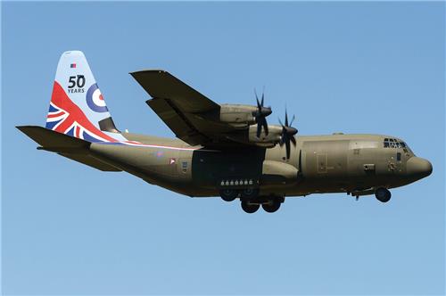 1:72 Zvezda 7325 American Military Transport Plane Hercules C-130J Plastic Modelbouwpakket