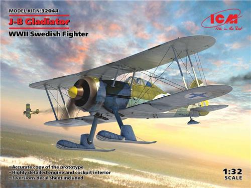 1:32 ICM 32044 J-8 Gladiator, WWII Swedish Fighter Plane Plastic Modelbouwpakket